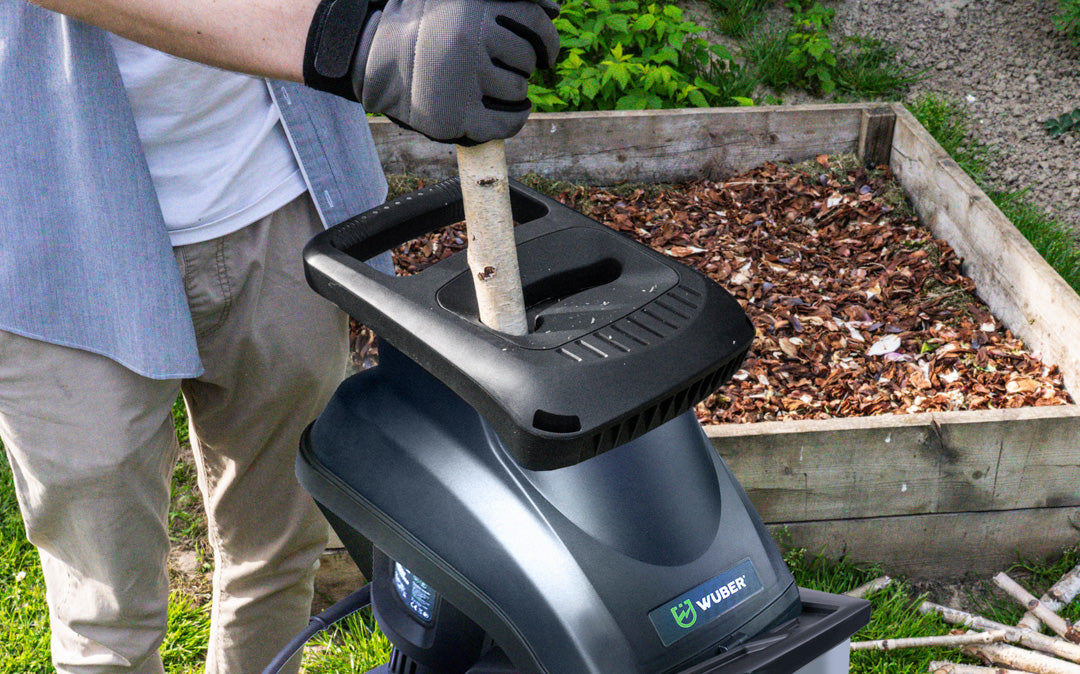 Rozdrabniacz do gałęzi 3000 W 55 l WUBER