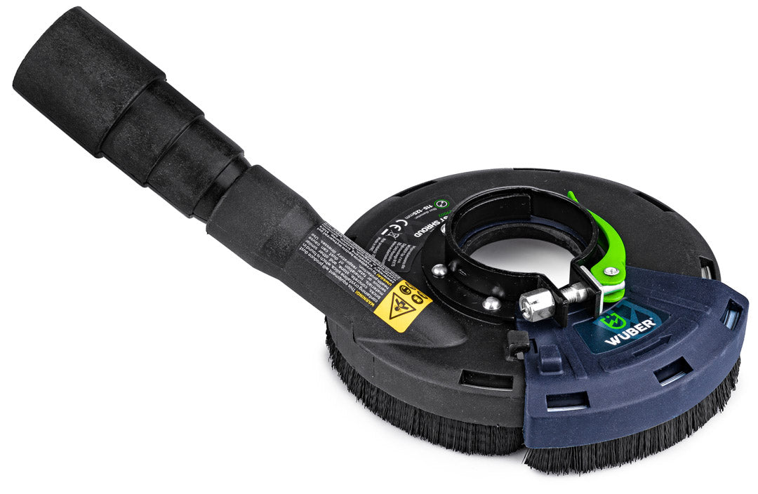 Adapter do odkurzacza podłączony do osłony do szlifierki kątowej