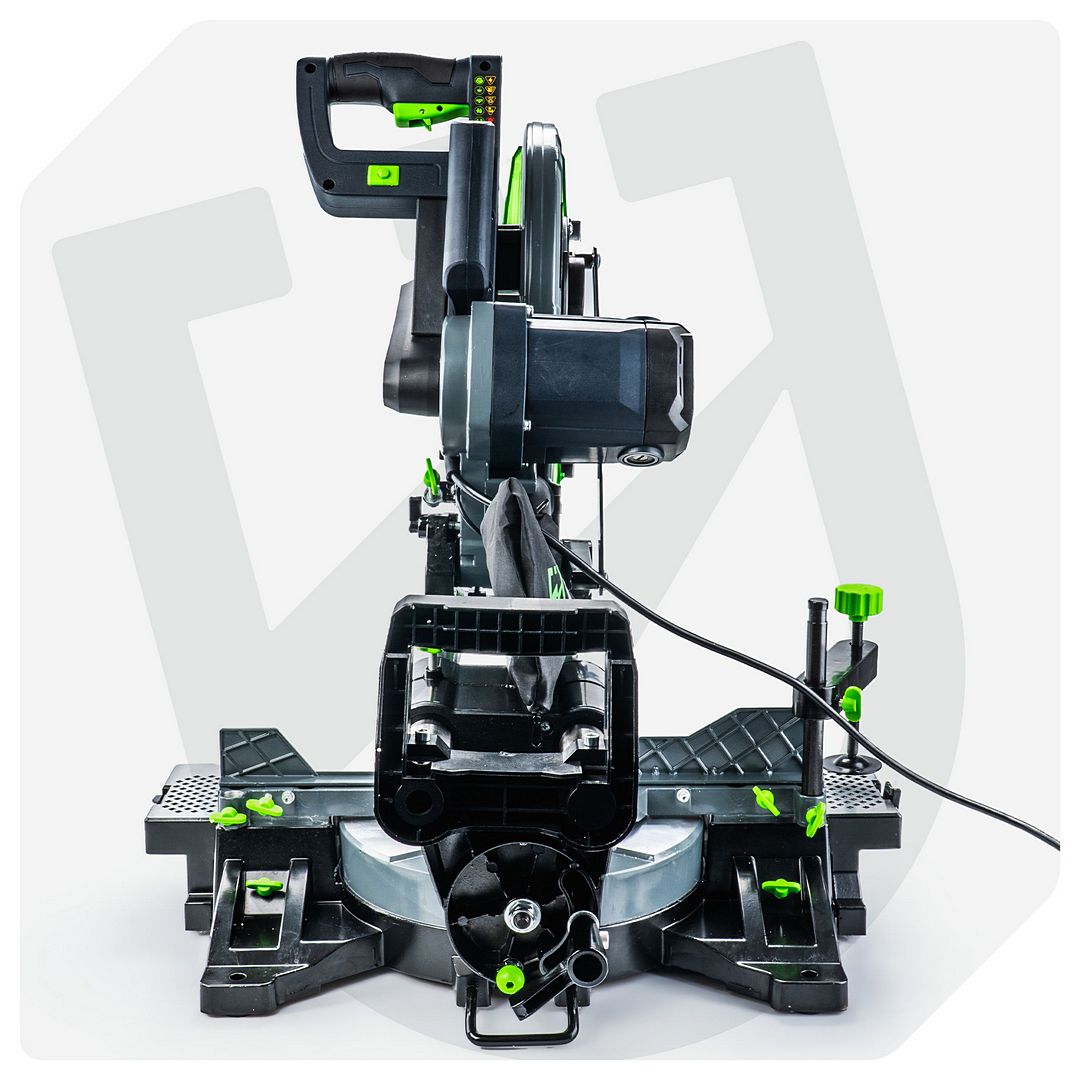 Ukośnica z posuwem do drewna z laserem i tarczą 305 mm WUBER