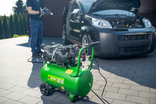Kompresor bezolejowy 50 l 1600 W 4 cylindry WUBER