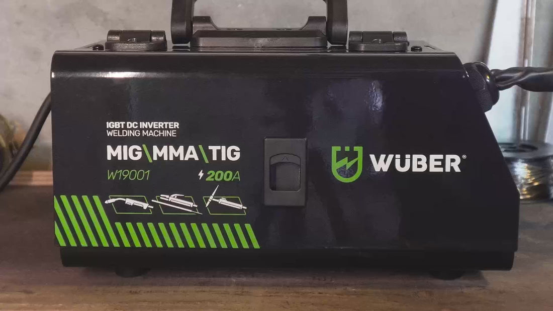 Spawanie metodą MIG FLUX dzięki uchwytowi, który automatycznie podaje drut